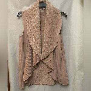 Women's Tan Sleeveless Sweater Vest